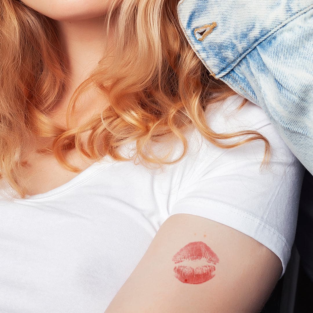 Kiss Lips Temporary Tattoo 1.5 in x 1.5 in